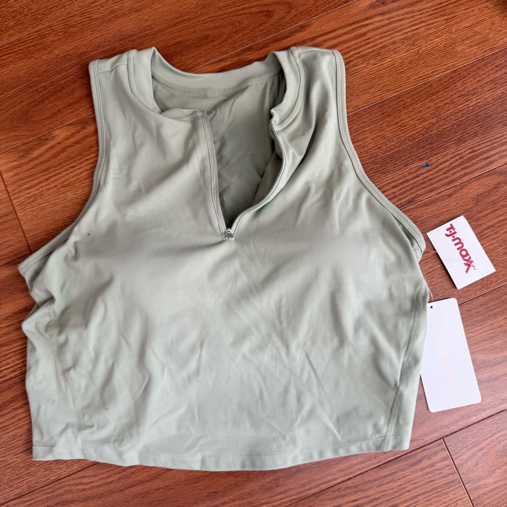 NWT green danskin crop top